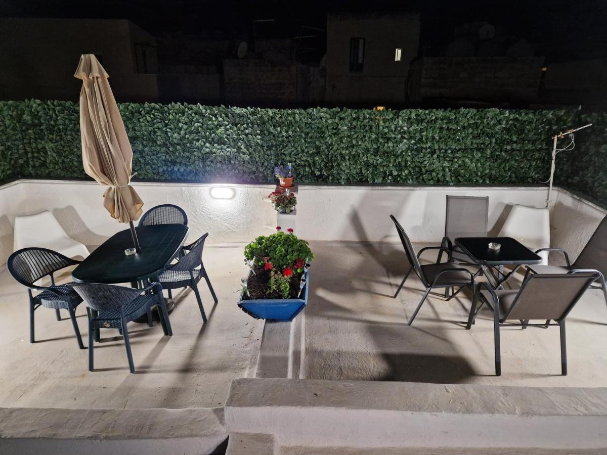 Casette Di Alex Con Terrazza Trapani Eksteriør bilde